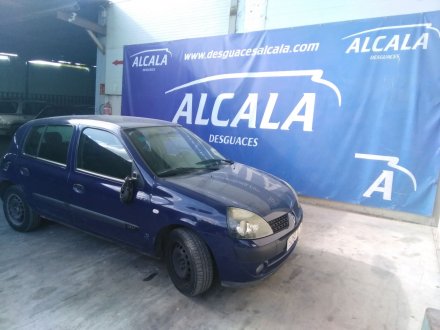 Vehiculo en el desguace: RENAULT CLIO II FASE II (B/CB0) 1.2 16V