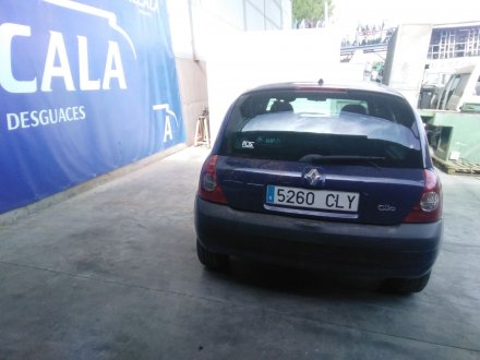 Vehiculo en el desguace: RENAULT CLIO II FASE II (B/CB0) 1.2 16V