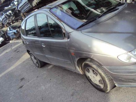 Vehiculo en el desguace: RENAULT MEGANE I SCENIC (JA0) 1.9 D Kaleido