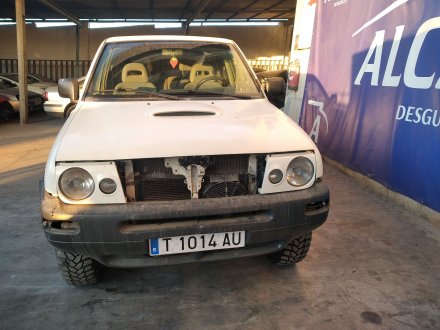 Vehiculo en el desguace: NISSAN TERRANO/TERRANO.II (R20) 2.4 CAT