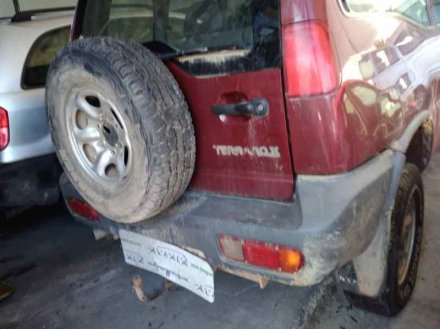 Vehiculo en el desguace: NISSAN TERRANO/TERRANO.II (R20) SE (5-ptas.)