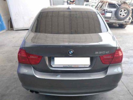 Vehiculo en el desguace: BMW SERIE 3 BERLINA (E90) 330d