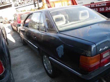 Vehiculo en el desguace: AUDI 100 AVANT (445) Básico