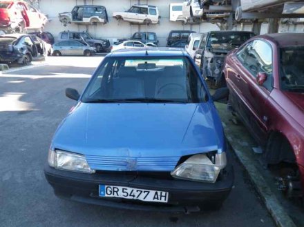 Vehiculo en el desguace: PEUGEOT 106 (S1) Kid