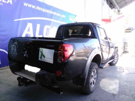 Vehiculo en el desguace: MITSUBISHI L 200 (KA0/KB0) Cabina doble Invite 4x4