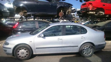 Vehiculo en el desguace: SEAT TOLEDO (1M2) Select