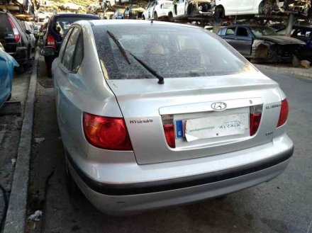 Vehiculo en el desguace: HYUNDAI ELANTRA (XD) 2.0 CRDi Comfort (4-ptas.)