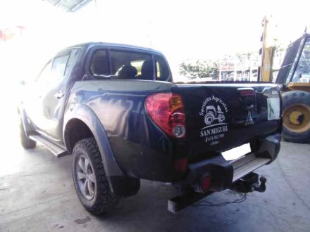 Vehiculo en el desguace: MITSUBISHI L 200 (KA0/KB0) Cabina doble Invite 4x4