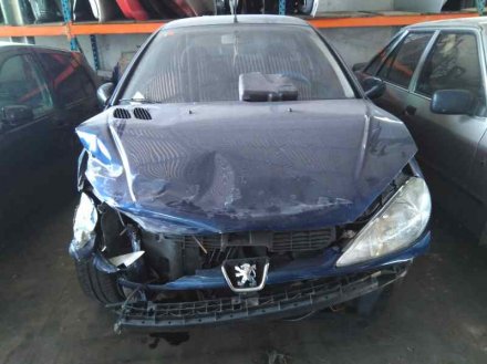 Vehiculo en el desguace: PEUGEOT 206 BERLINA XT