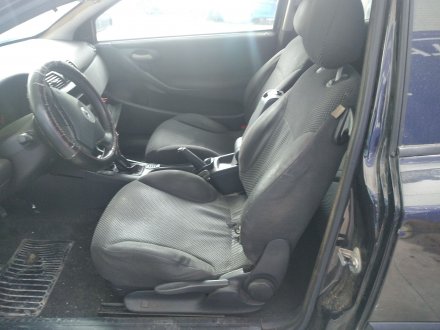 Vehiculo en el desguace: FIAT STILO (192) 1.9 120 Feel Multijet