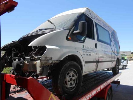 Vehiculo en el desguace: FORD TRANSIT MOD. 2000 COMBI 2.4 TDE CAT