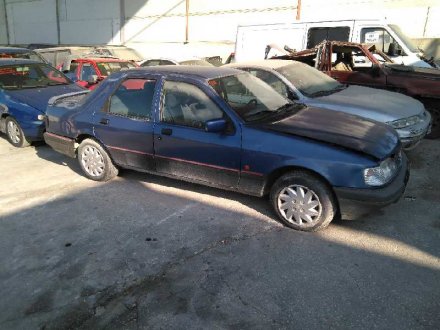 Vehiculo en el desguace: FORD SIERRA BERLINA CL