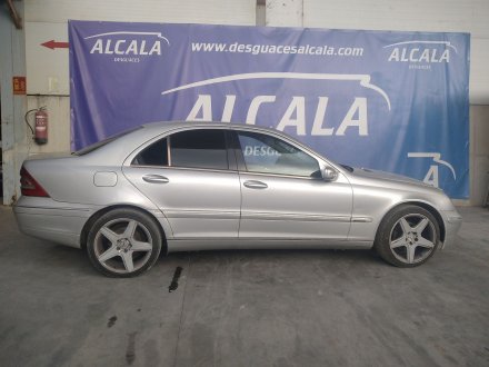 Vehiculo en el desguace: MERCEDES-BENZ CLASE C (W203) BERLINA 200 CDI (203.004)