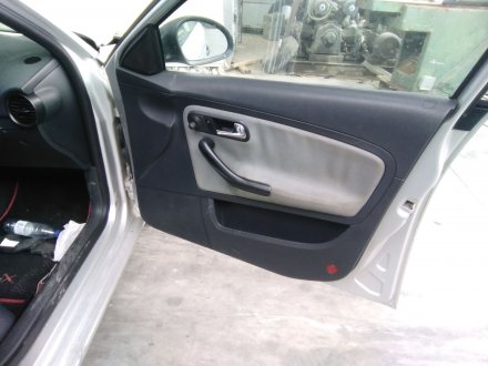 Vehiculo en el desguace: SEAT IBIZA (6L1) 1.9 SDI