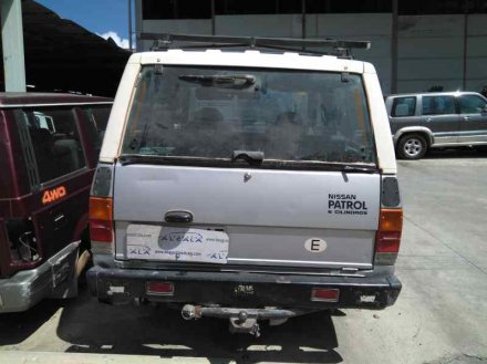 Vehiculo en el desguace: NISSAN PATROL (K/W160) Familiar (W160)