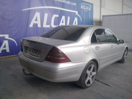 Vehiculo en el desguace: MERCEDES-BENZ CLASE C (W203) BERLINA 200 CDI (203.004)