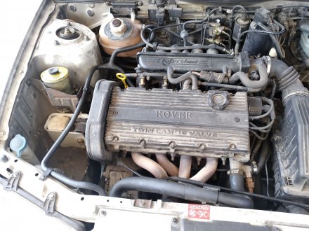 Vehiculo en el desguace: ROVER SERIE 200 (RF) 214 Si (5-ptas.)
