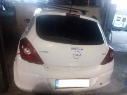 Vehiculo en el desguace: OPEL CORSA D Cosmo