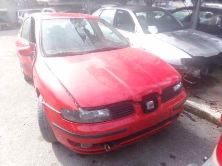 Vehiculo en el desguace: SEAT LEON (1M1) Signo