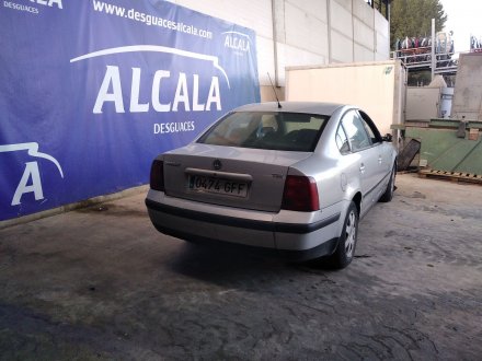 Vehiculo en el desguace: VOLKSWAGEN PASSAT BERLINA (3B2) 1.9 TDI