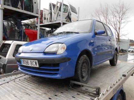 Vehiculo en el desguace: FIAT SEICENTO (187) Brush