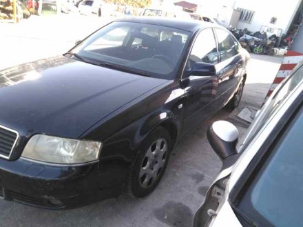 Vehiculo en el desguace: AUDI A6 BERLINA (4B2) 1.9 TDI