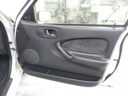 Vehiculo en el desguace: ROVER SERIE 200 (RF) 214 Si (5-ptas.)