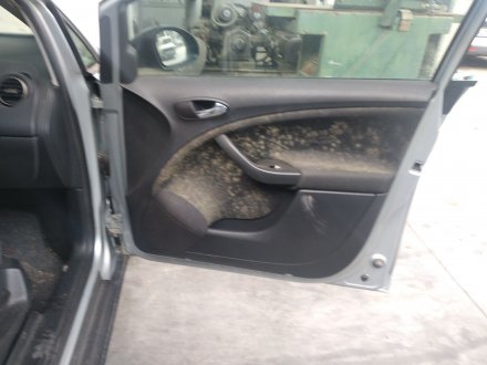 Vehiculo en el desguace: SEAT TOLEDO (5P2) Exclusive