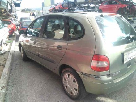 Vehiculo en el desguace: RENAULT SCENIC (JA..) 1.9 DCI Authentique