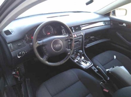 Vehiculo en el desguace: AUDI A6 BERLINA (4B2) 1.9 TDI