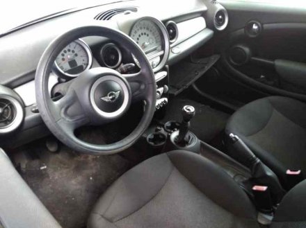 Vehiculo en el desguace: BMW MINI (R56) One