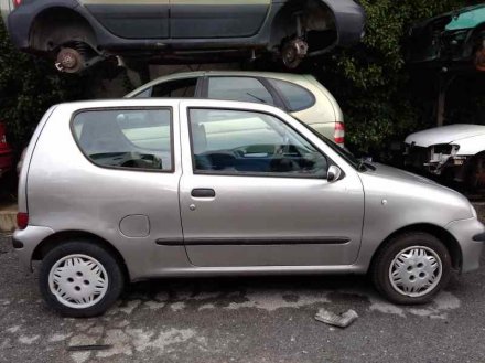 Vehiculo en el desguace: FIAT SEICENTO (187) SX