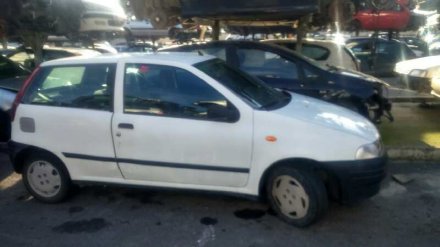 Vehiculo en el desguace: FIAT PUNTO BERL. (176) TD SX / TD 70 SX