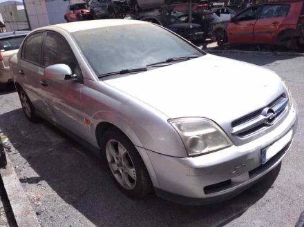 Vehiculo en el desguace: OPEL VECTRA C BERLINA Club