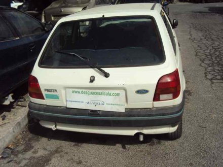 Vehiculo en el desguace: FORD FIESTA BERL./EXPRESS Festival / CL