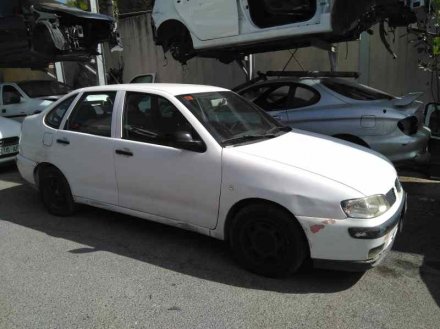 Vehiculo en el desguace: SEAT CORDOBA BERLINA (6K2) Stella