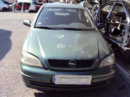 Vehiculo en el desguace: OPEL ASTRA G BERLINA Club