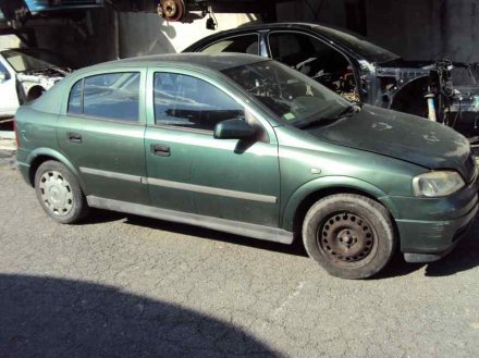 Vehiculo en el desguace: OPEL ASTRA G BERLINA Club