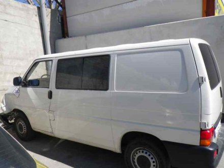 Vehiculo en el desguace: VOLKSWAGEN T4 TRANSPORTER/FURGONETA (MOD. 1991) Combi L