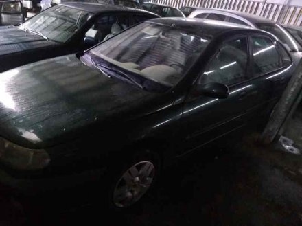 Vehiculo en el desguace: RENAULT LAGUNA (B56) 1.8 16V RT