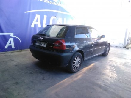 Vehiculo en el desguace: AUDI A3 (8L) 1.9 TDI Ambiente