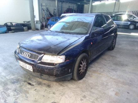 Vehiculo en el desguace: AUDI A3 (8L) 1.9 TDI Ambiente