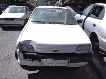 Vehiculo en el desguace: FORD FIESTA BERL./COURIER Surf