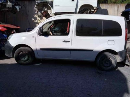 Vehiculo en el desguace: RENAULT KANGOO (F/KC0) Authentique