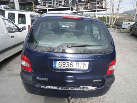 Vehiculo en el desguace: RENAULT SCENIC (JA..) 1.9 DCI Authentique