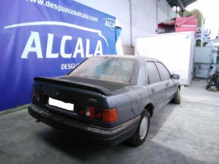 Vehiculo en el desguace: FORD SIERRA BERLINA CL