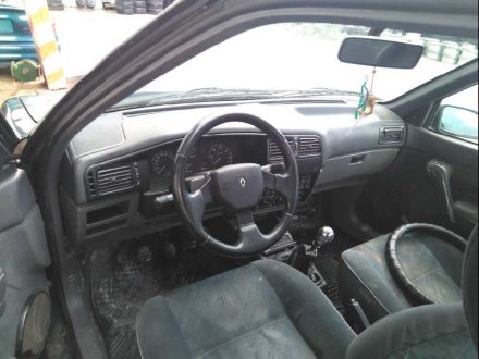Vehiculo en el desguace: RENAULT 19 (B/C/L53) 1.9 DIESEL