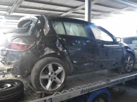 Vehiculo en el desguace: OPEL ASTRA H BER. Sport