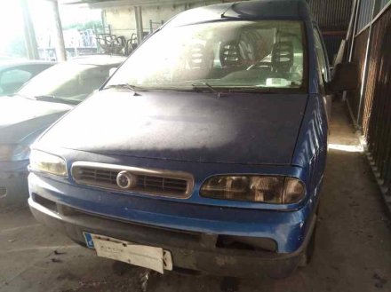 Vehiculo en el desguace: FIAT SCUDO (222) 2.0 JTD Familiar (5 asientos)