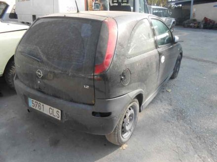 Vehiculo en el desguace: OPEL CORSA C Blue Line